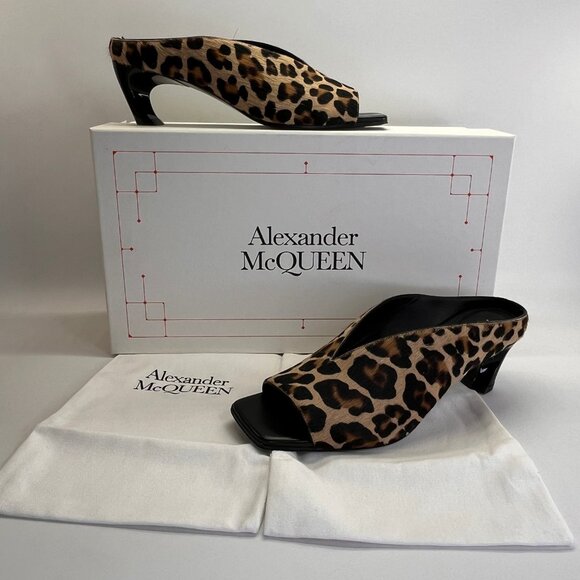 Alexander McQueen Leopard Calf Hair Mules Size 38 Open Square Toe Slip-On - Picture 1 of 16
